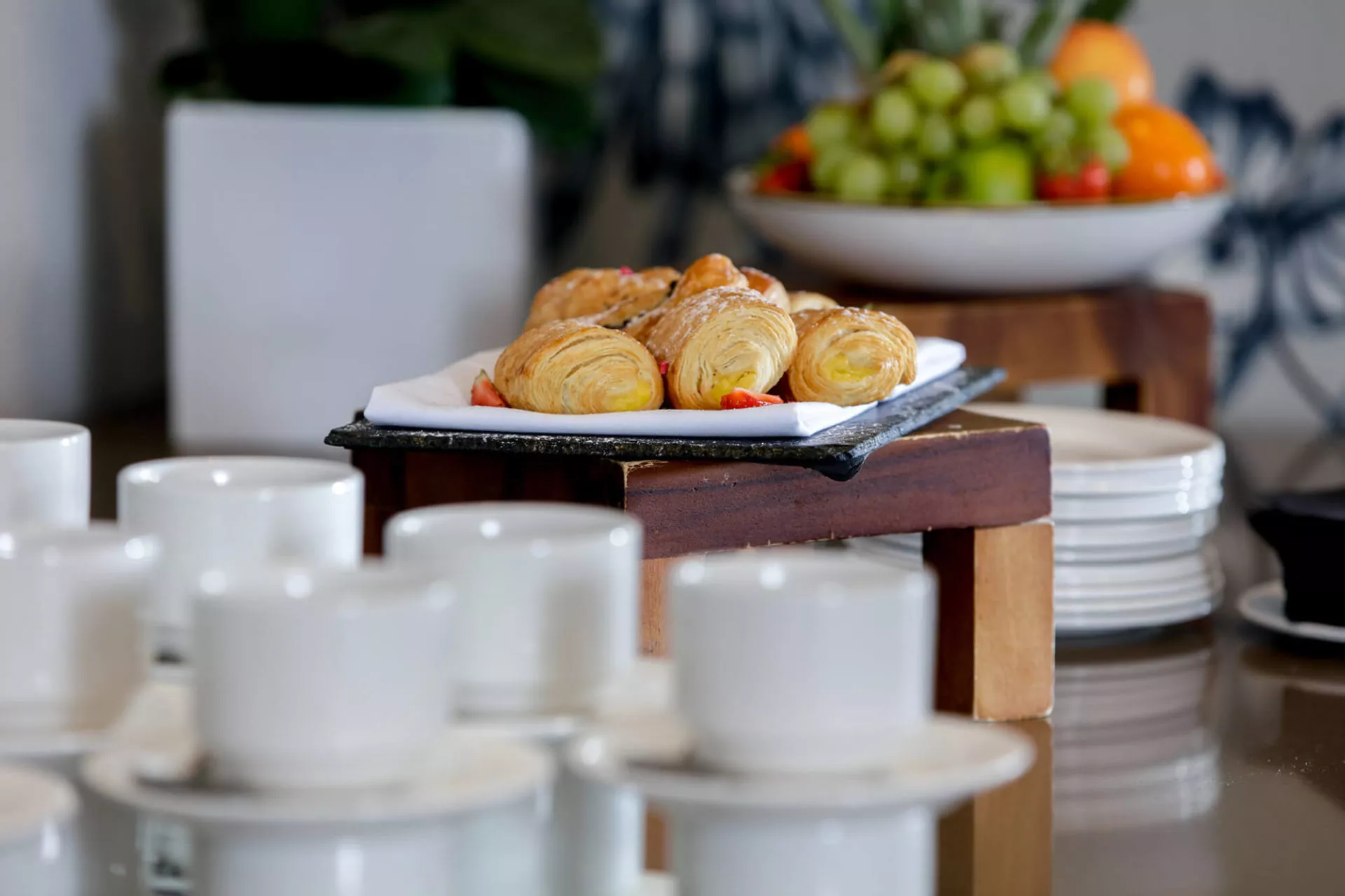 Queens Hotel Meeting Morning Buffet