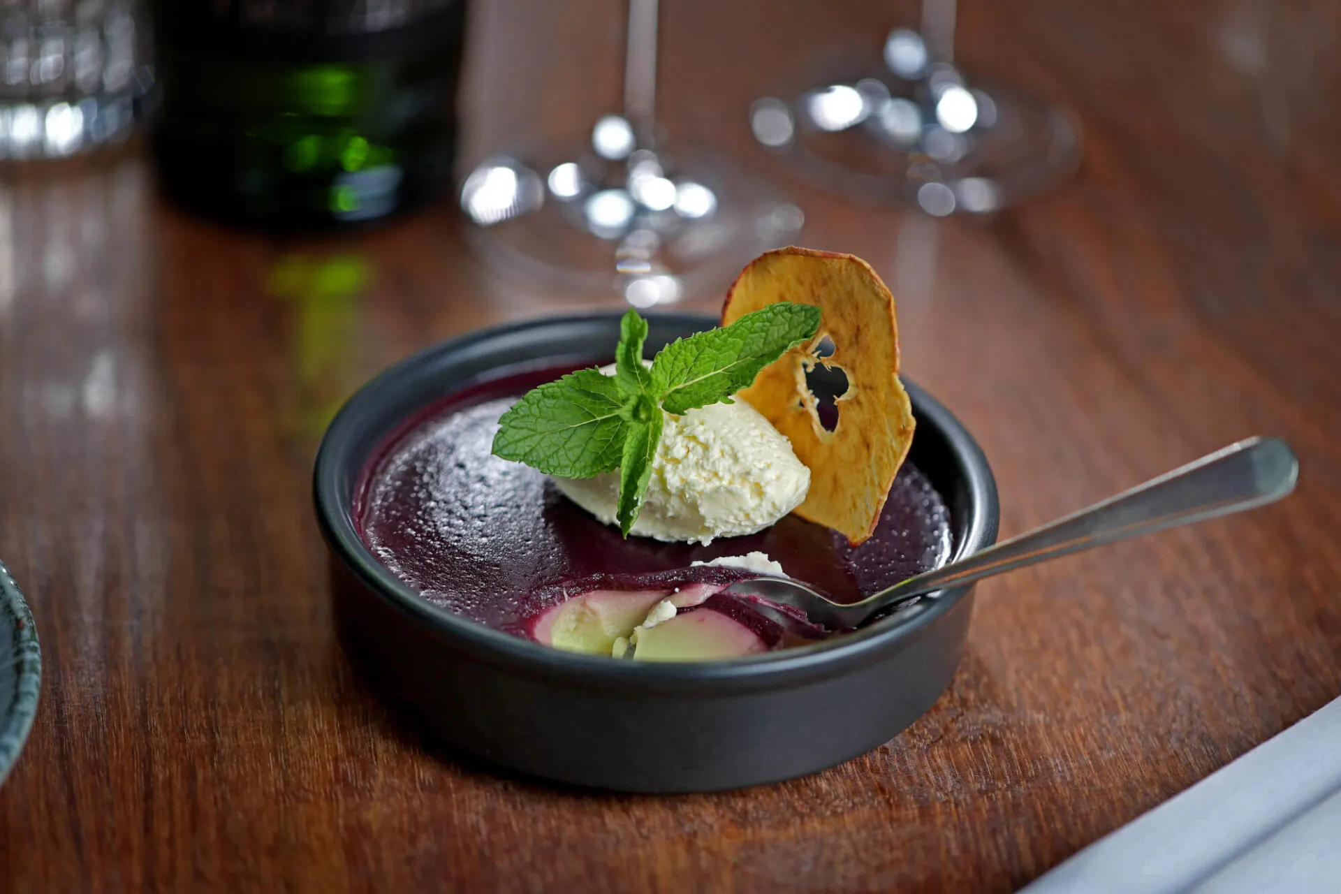 The Queens Hotel apple panna cotta being eaten