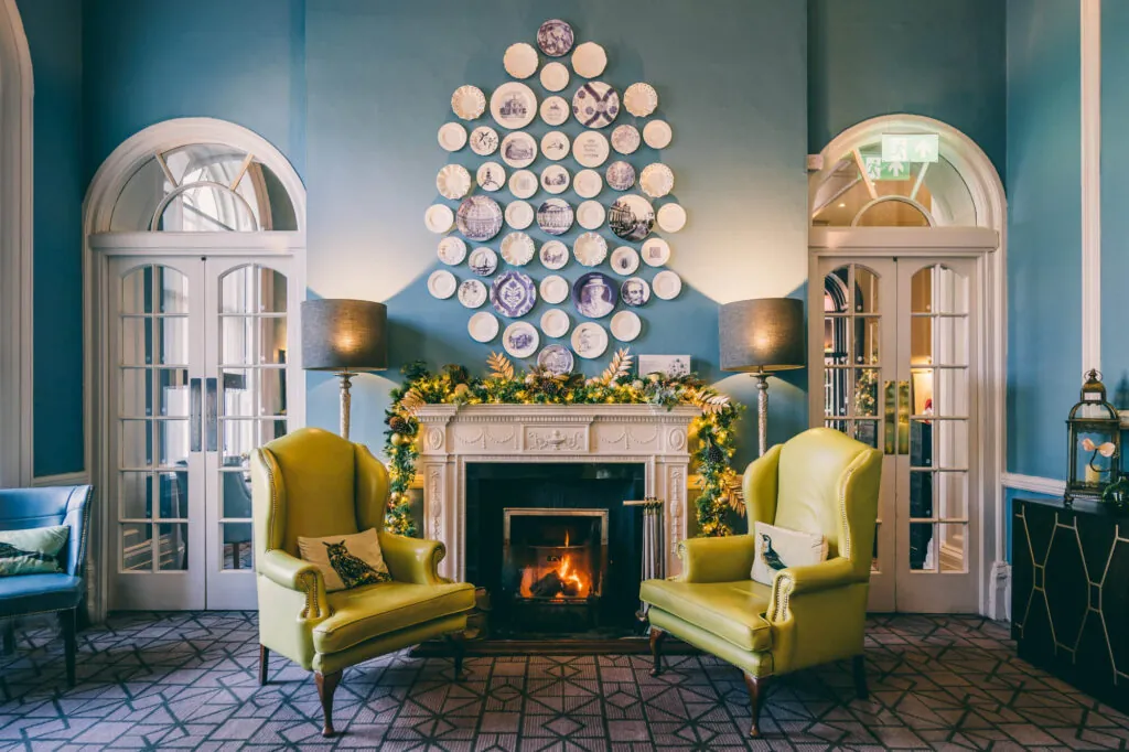 The Queens Hotel fireplace