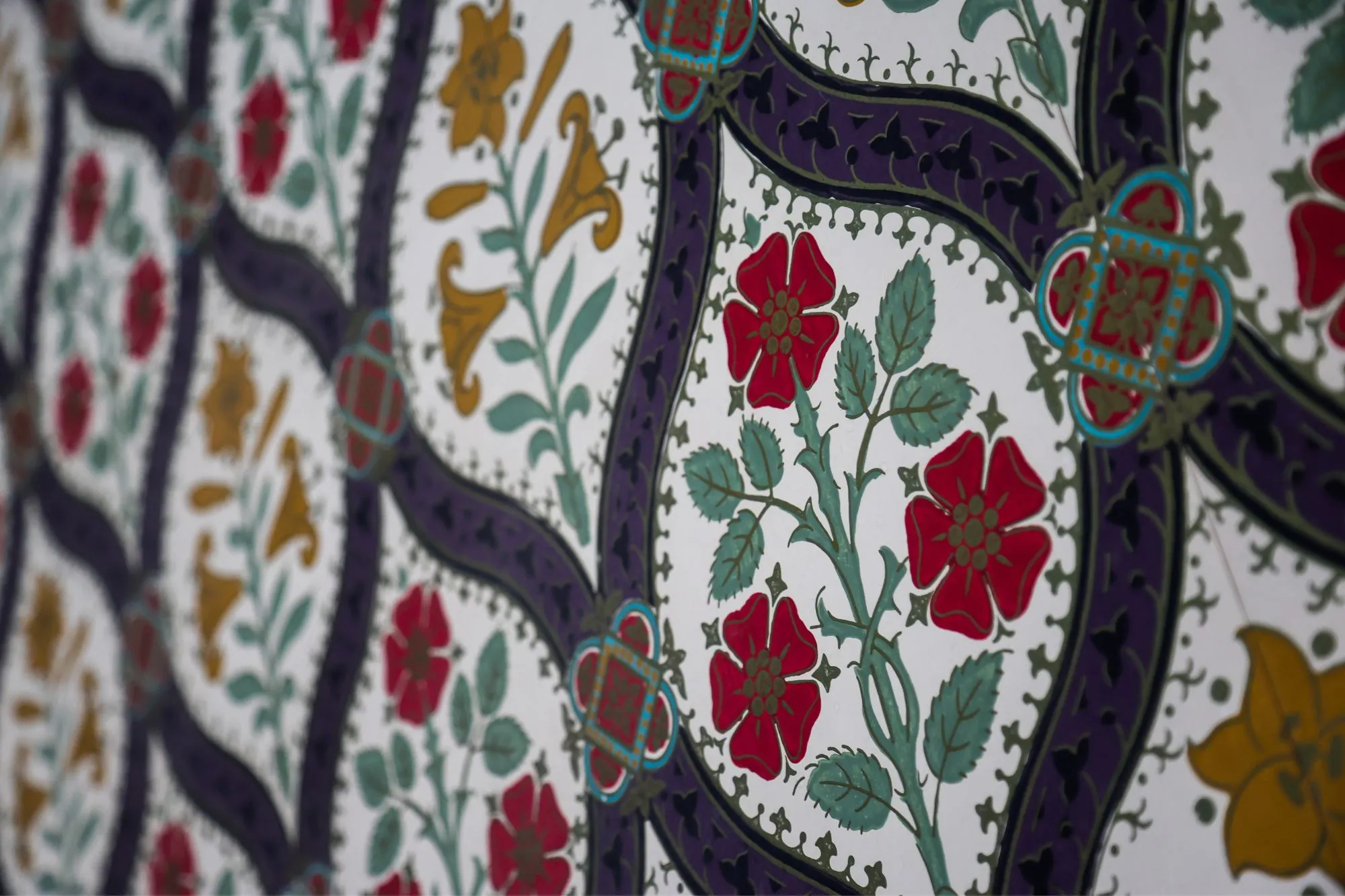 The Queens Hotel Cheltenham wall paper close up