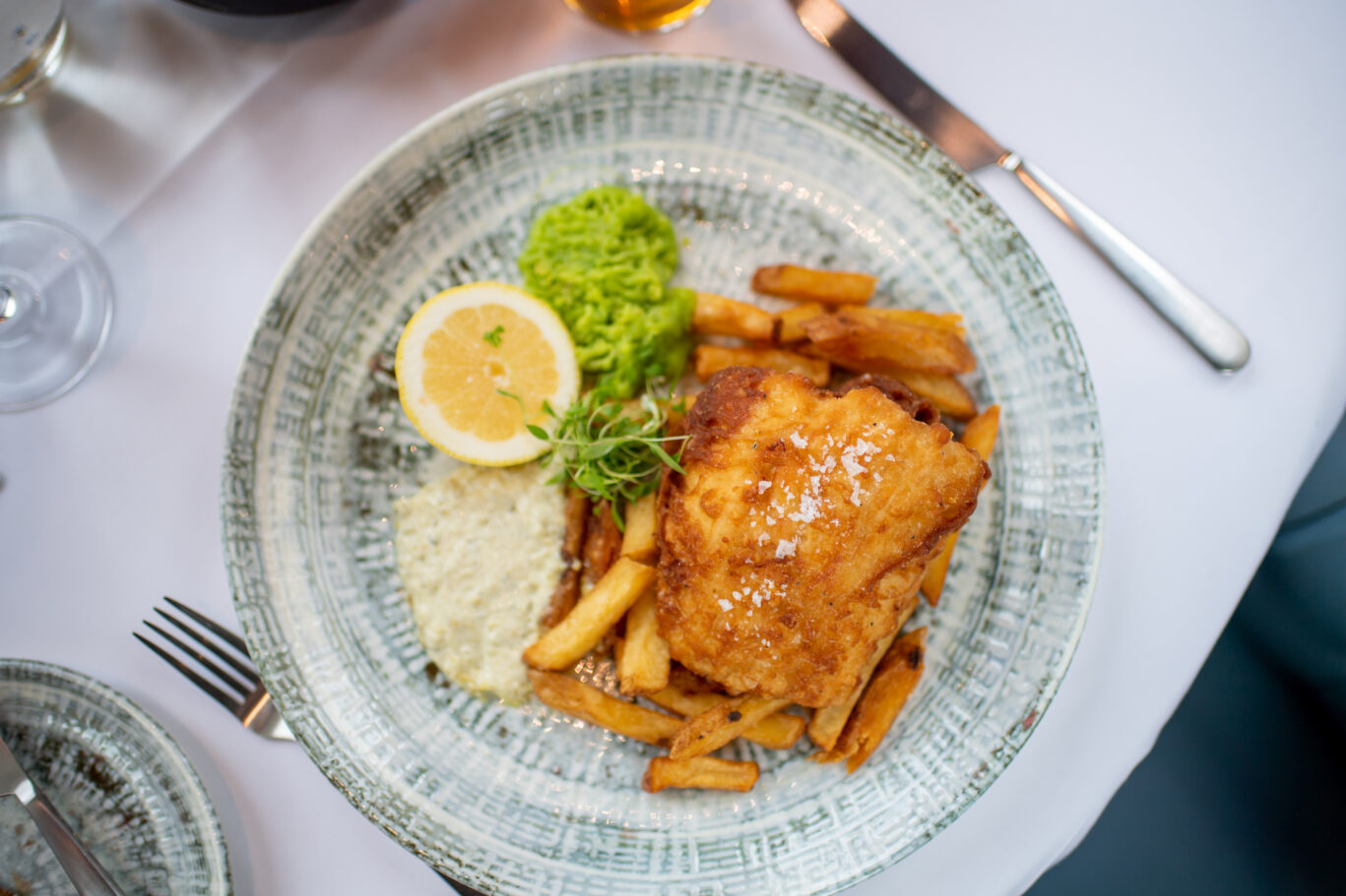 Battered cod with chips and tartare sauce Victorias